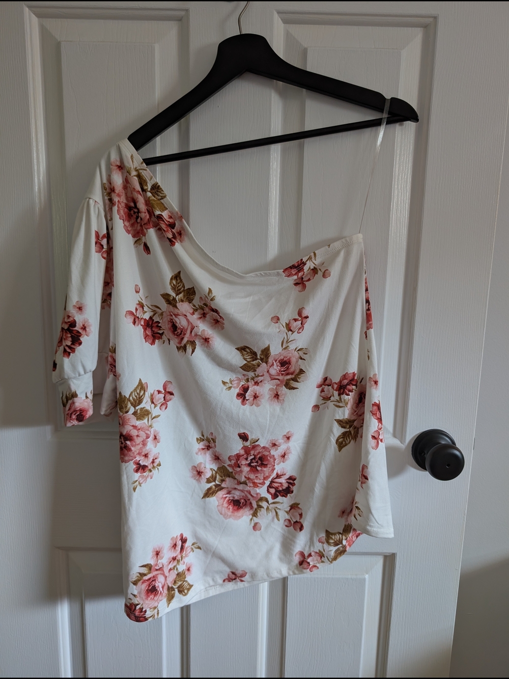 Maurices Women's White Off-Shoulder Pink Floral Top XL